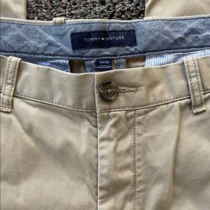 Tommy Hilfiger Men's Khaki Chinos 34x30